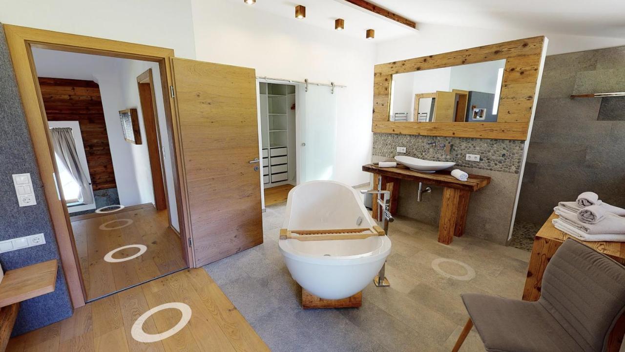 Appartements "Da Zillertaler Und Die Geigerin" Mayrhofen Exterior foto